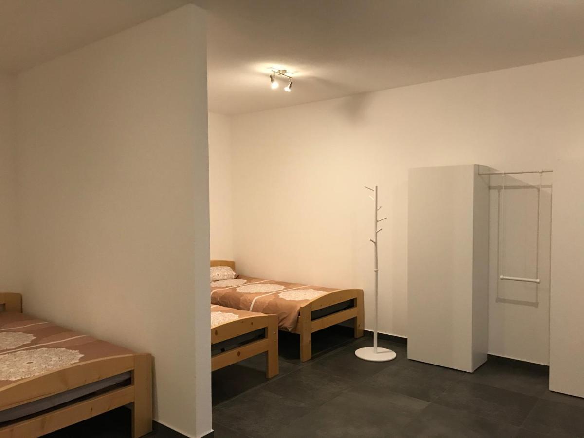 Monteurwohnung 2 Ingelheim am Rhein Buitenkant foto